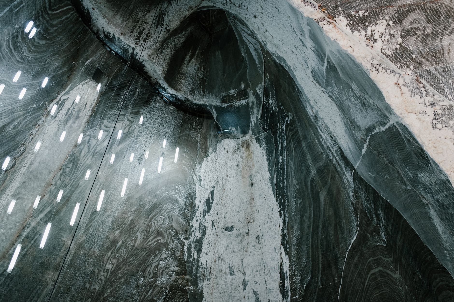 Pompage inondation cave équipe à Mamoudzou